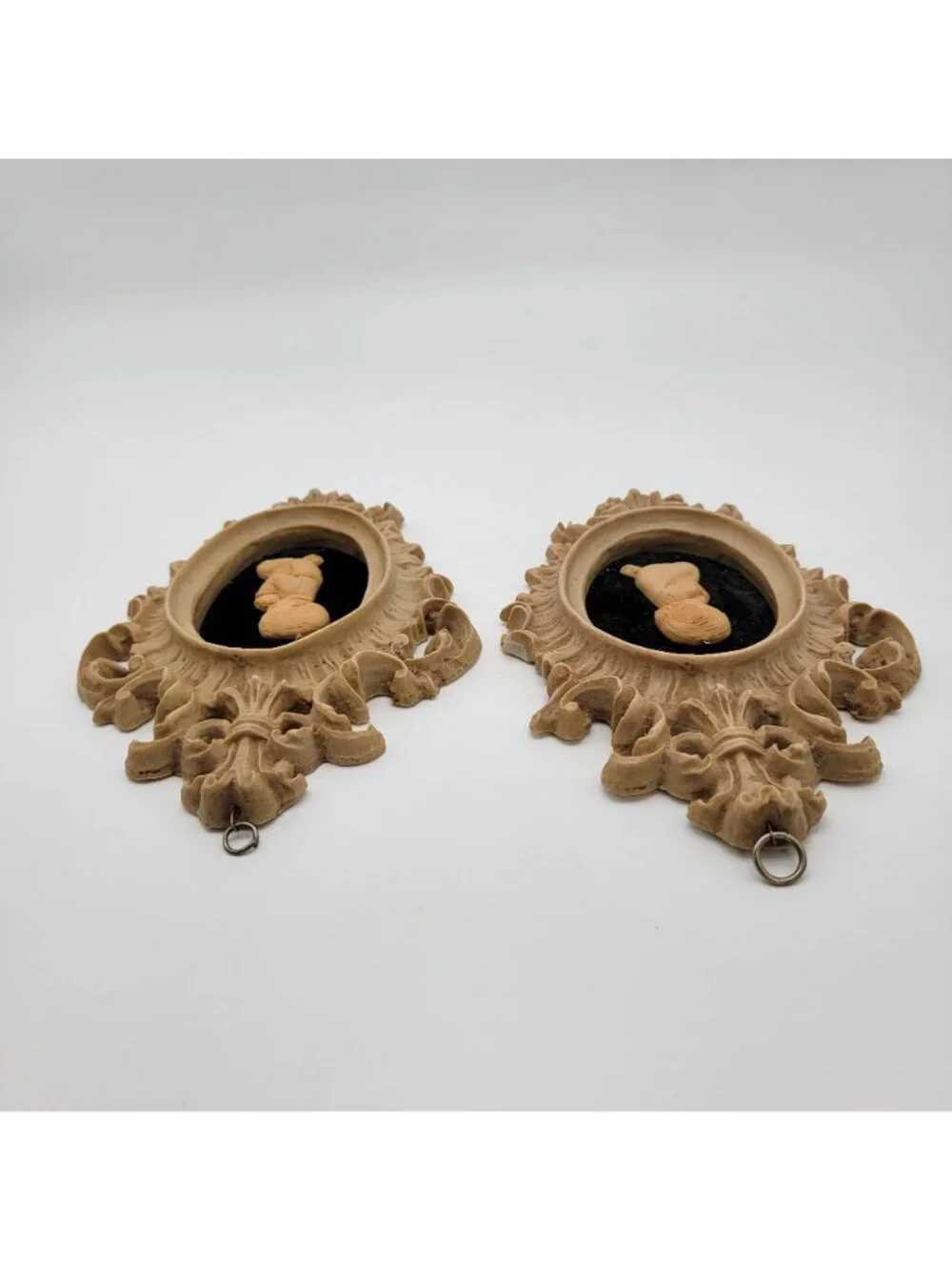 Pair Of Vintage Capodimonte Praying Children Wall Art Plaques With Ornate Frames